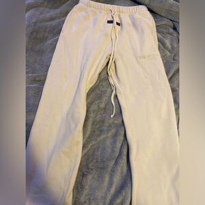 Essentials Fear of god sweat pants size small